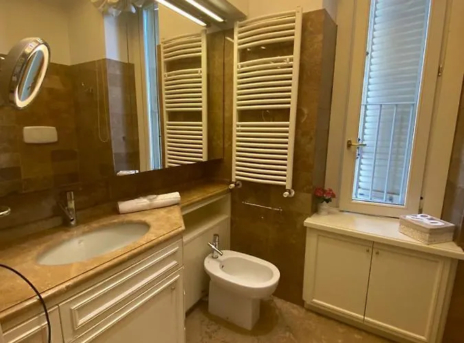 Spagna Luxury Appartement *